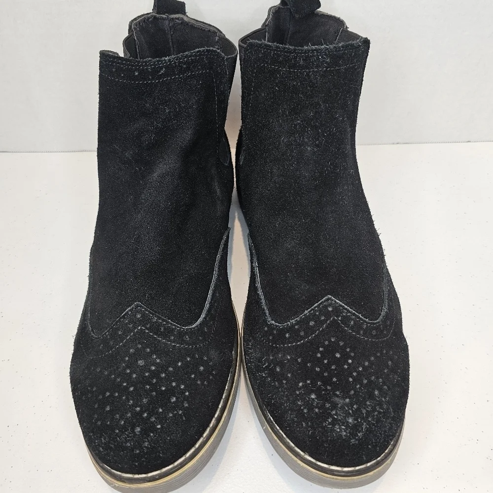 Alpine Swiss Chelse Boots Men's Size 9 Suede Dress Ankle Wingtip Shoe Genuine